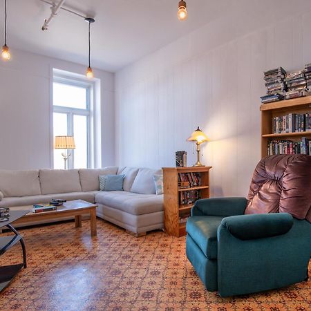 Auberge De Jeunesse Des Balcons 拜圣保罗 外观 照片