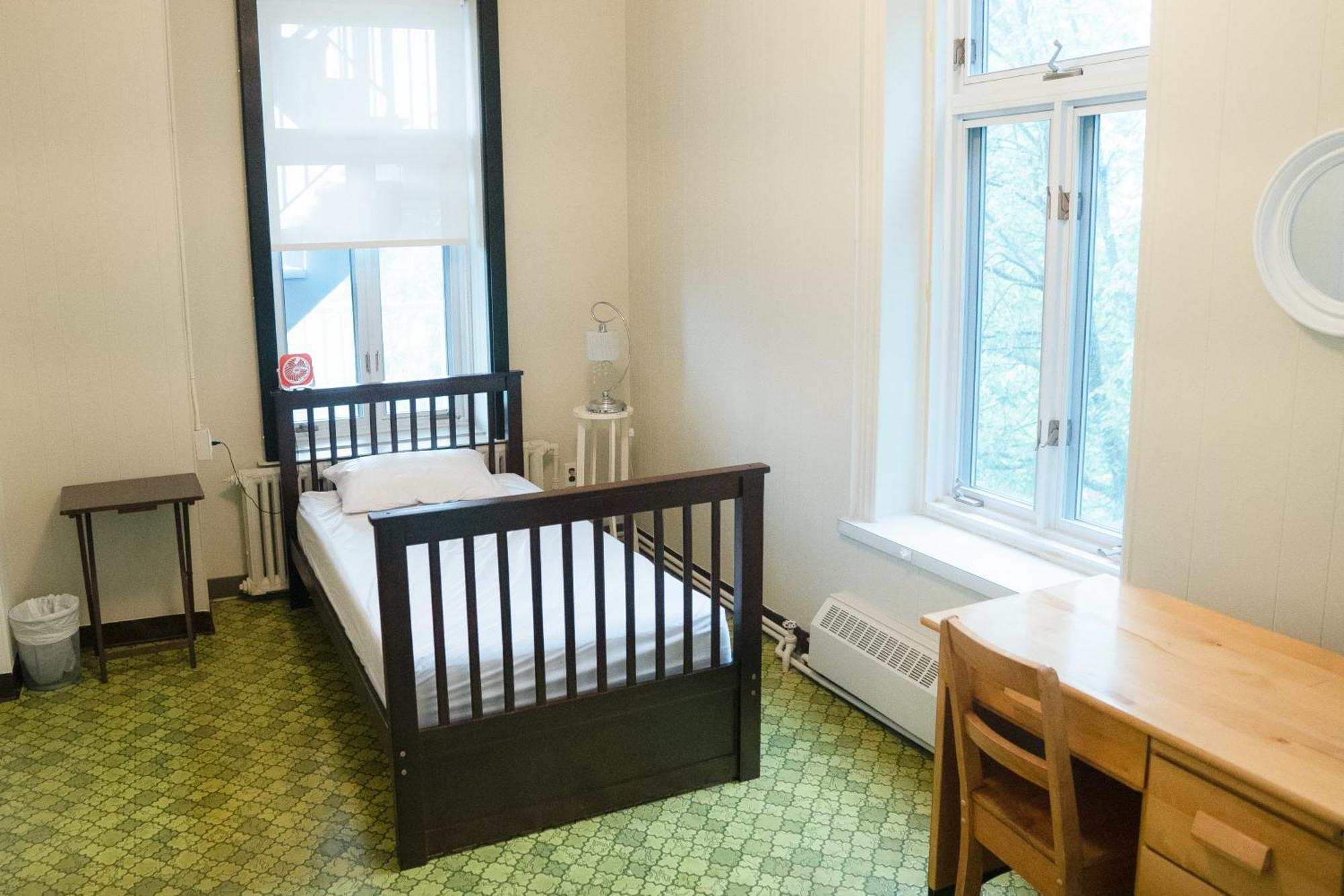 Auberge De Jeunesse Des Balcons 拜圣保罗 外观 照片